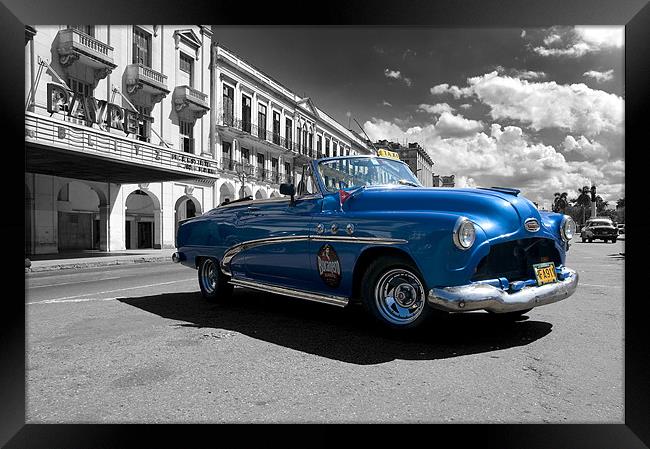 Havana Taxi Framed Print by Simon Marshall
