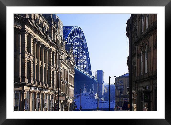 Tyne Bridge, Newcastle upon Tyne Framed Mounted Print by Simon Marshall