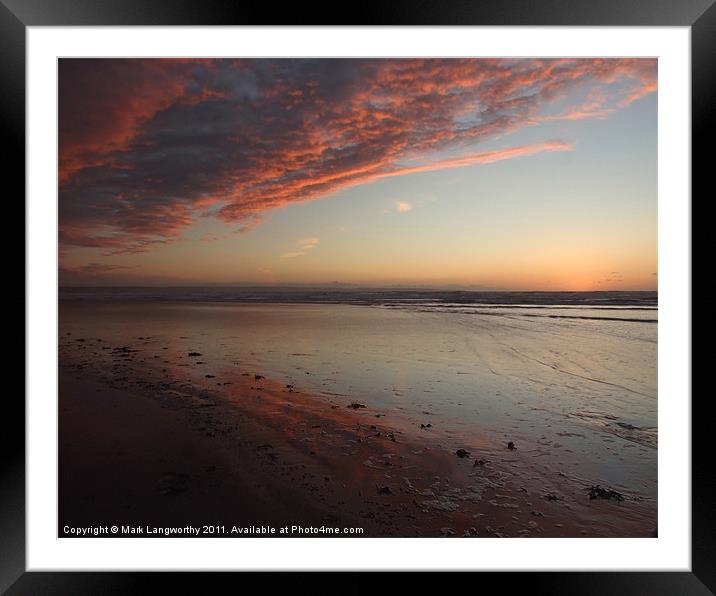 Red Sky A Framed Mounted Print by Mark Langworthy