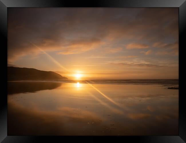 A ray of sunshine Framed Print by Tony Twyman