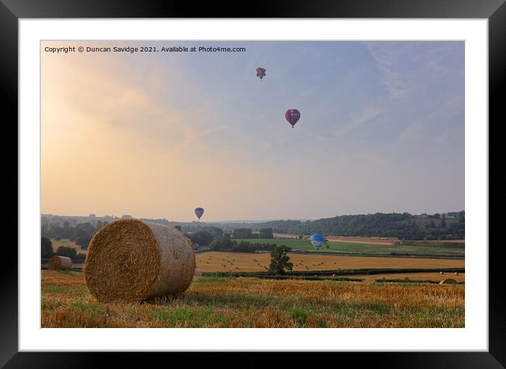 Hale bale joy cam hot air balloon launch  Framed Mounted Print by Duncan Savidge