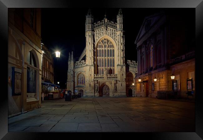 Bath Abbey at night  Framed Print by Duncan Savidge