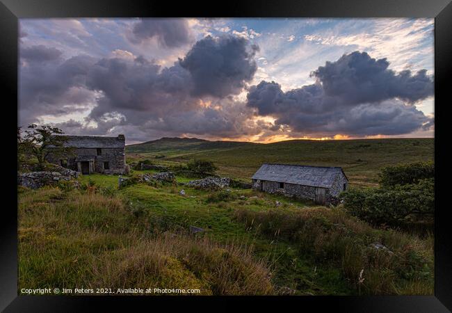 Garrow Tor farmhouse on Bodmin Moor Framed Print by Jim Peters