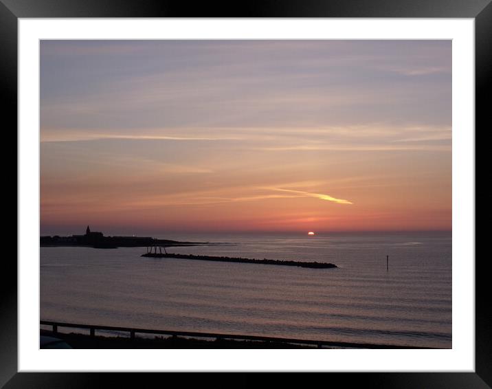 Sunrise in the bay at Newbiggin-by-the-Sea Framed Mounted Print by Richard Dixon