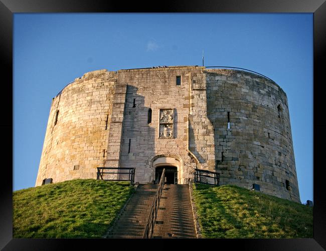 Clifford's Tower, York Framed Print by Martin Smith