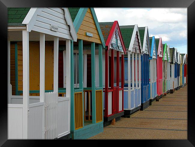 Southwold Beach Huts Framed Print by Ray Bacon LRPS CPAGB