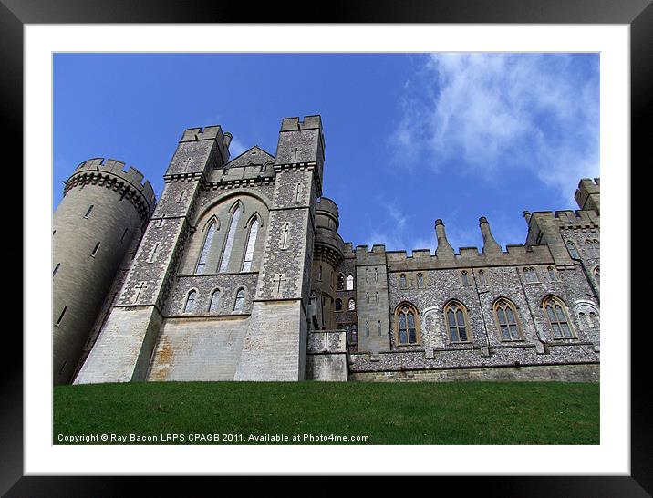 ARUNDEL CASTLE,SUSSEX Framed Mounted Print by Ray Bacon LRPS CPAGB