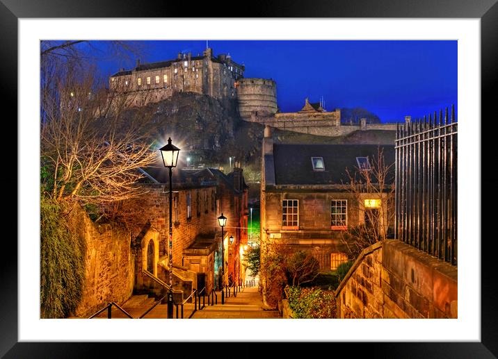 The Vennel Edinburgh  Framed Mounted Print by Alison Chambers
