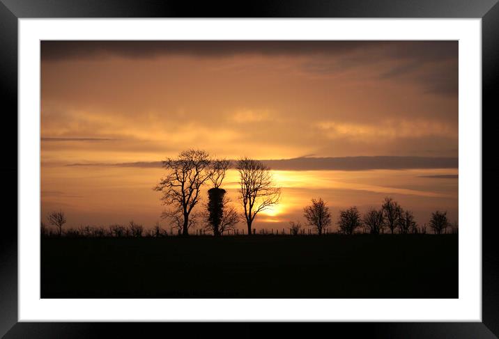 Snowshill sunrise Framed Mounted Print by Simon Johnson