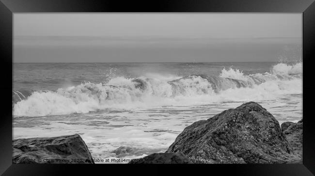 Barrel waves rolling in to Cart Gap beach bw Framed Print by Chris Yaxley