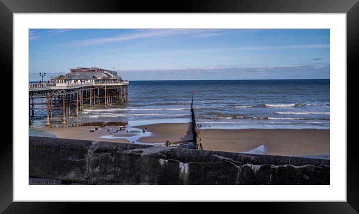 Looking out to sea on the North Norfolk coast Framed Mounted Print by Chris Yaxley