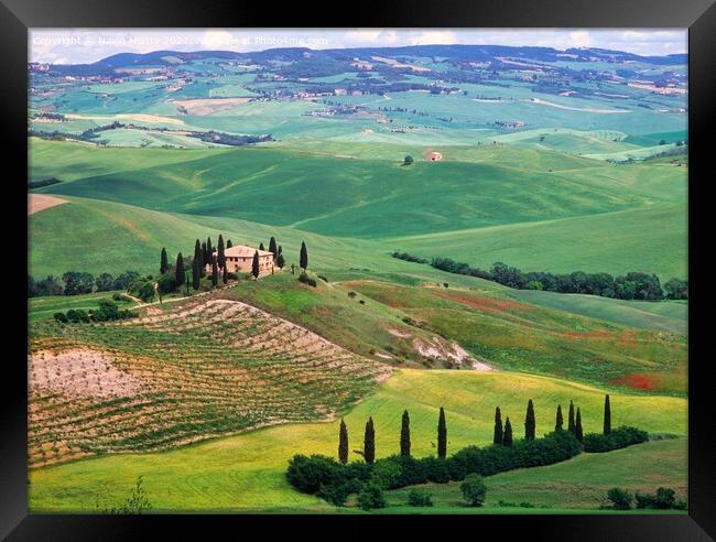 A Farmhouse  and rolling green fields, Val D'Orcia, Tuscany, Italy Framed Print by Navin Mistry