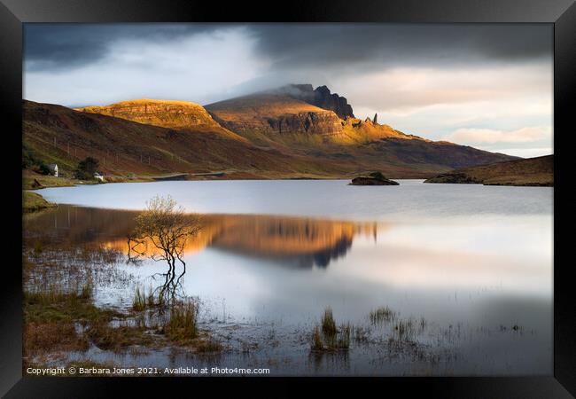  Sunrise on the Old Man of Storr Framed Print by Barbara Jones