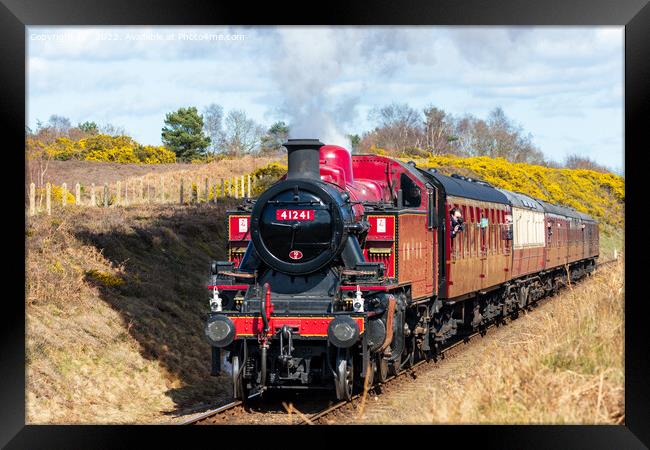 Steam train 41241 on the North Norfolk Poppy Line Framed Print by Richard O'Donoghue