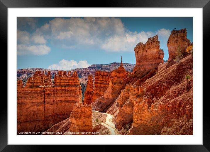Descent into Bryce Canyon Framed Mounted Print by Viv Thompson