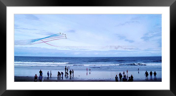 Coast - Red Arrows 2 Sunderland Air show 2006  Framed Mounted Print by David Turnbull