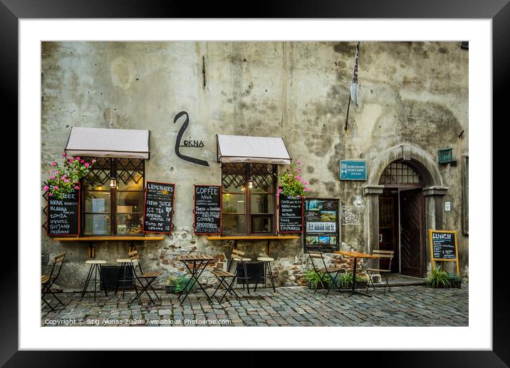 Restaurant in the jewish district in Krakow Framed Mounted Print by Stig Alenäs