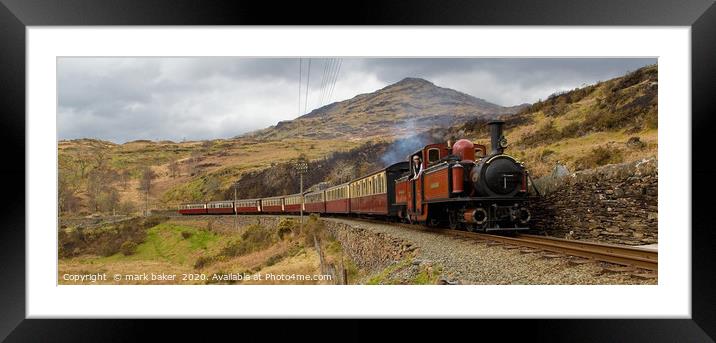 David Lloyd George rounds tank curve. Framed Mounted Print by mark baker