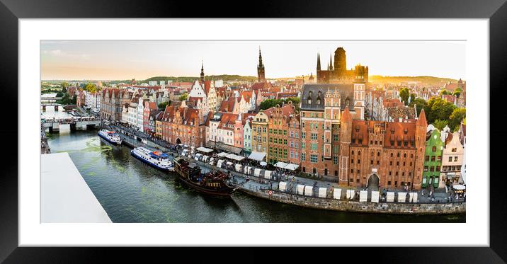 Gdansk, North Poland - August 13, 2020: Wide angle Framed Mounted Print by Arpan Bhatia