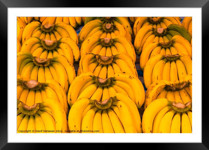 Banana bunches in symmetric order. Framed Mounted Print by Hanif Setiawan