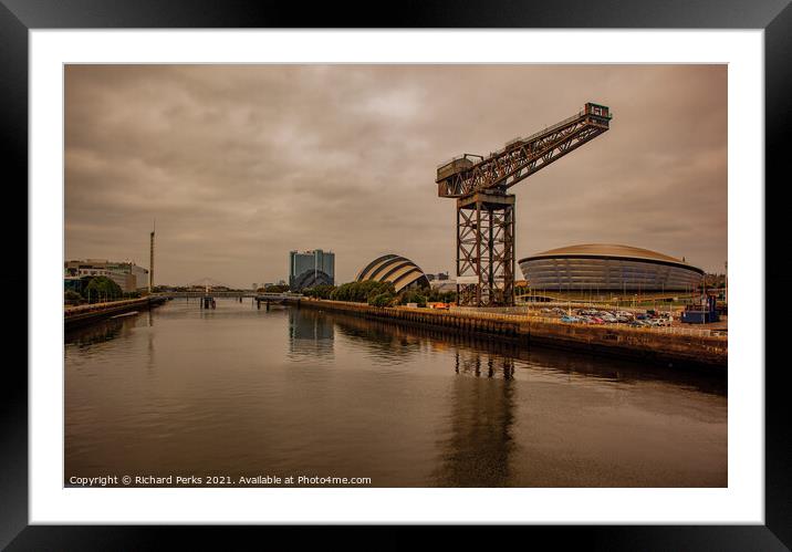 River Clyde -  Golden Hour Framed Mounted Print by Richard Perks