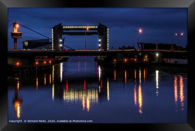 Hull lights Framed Print by Richard Perks