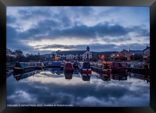 Daybreak on the Leeds - Liverpool Canal Framed Print by Richard Perks