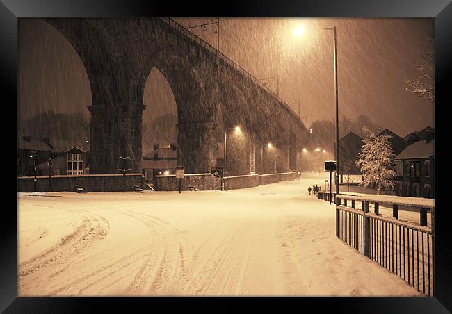 Durham's Viaduct in Winter Framed Print by Oliver Porter