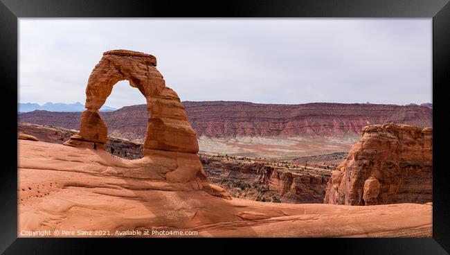 Delicate Arch in Arches National Park, Moab, Utah, USA Framed Print by Pere Sanz