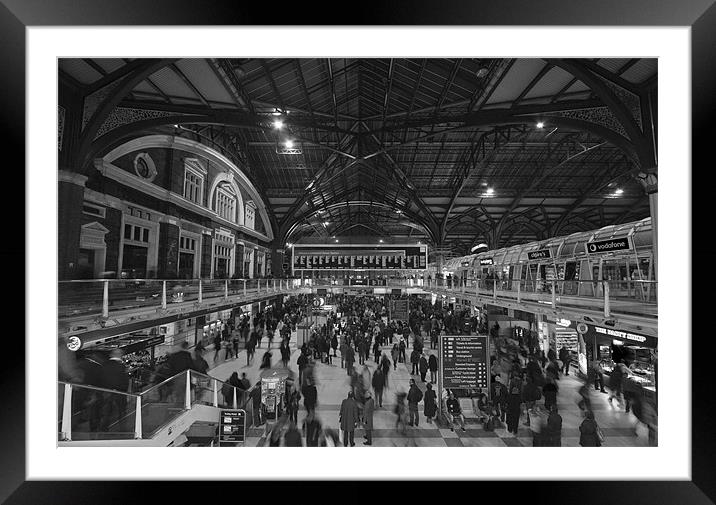 Liverpool Street Station bw Framed Mounted Print by David French