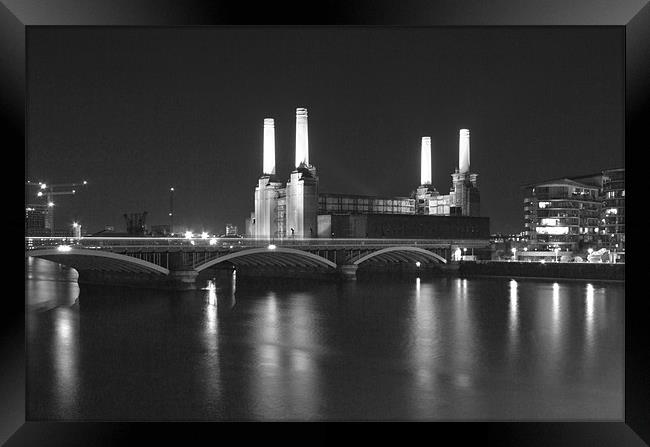 Battersea Power Station London Framed Print by David French