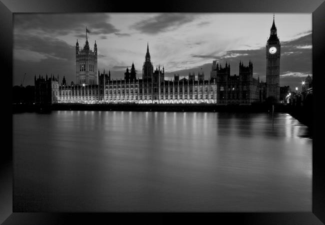 Big Ben and the houses of Parliament Framed Print by David French