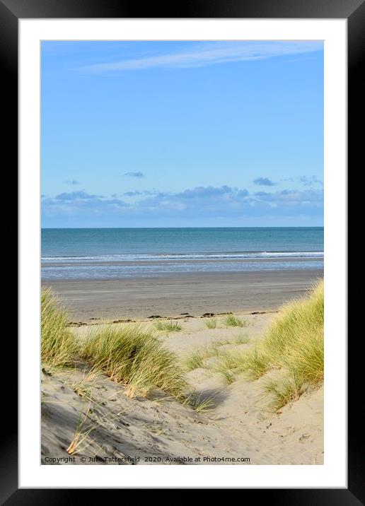 This way to Newport beach Pembrokeshire! Framed Mounted Print by Julie Tattersfield