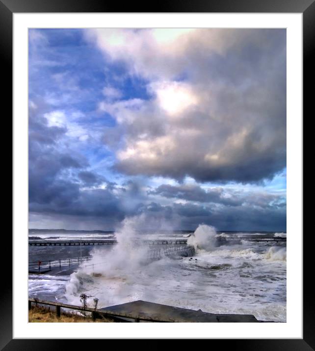 Rough Sea Amble Northumberland Coast  Framed Mounted Print by David Thompson