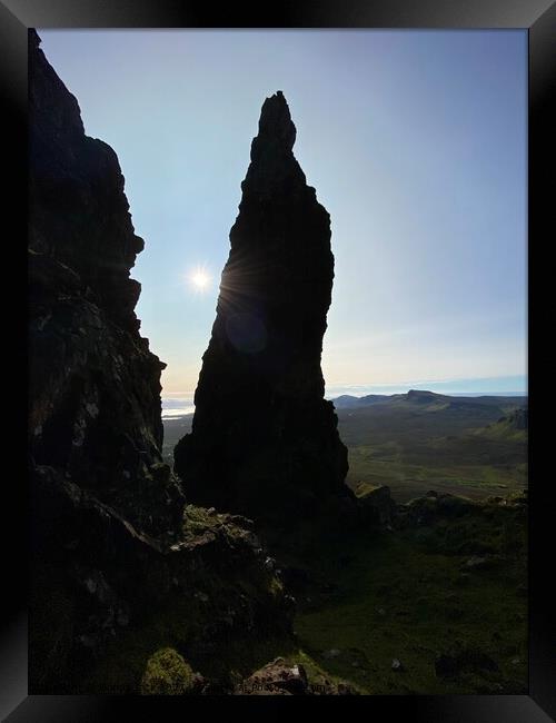 Needle rock at the Quiraing Framed Print by Donna Jack
