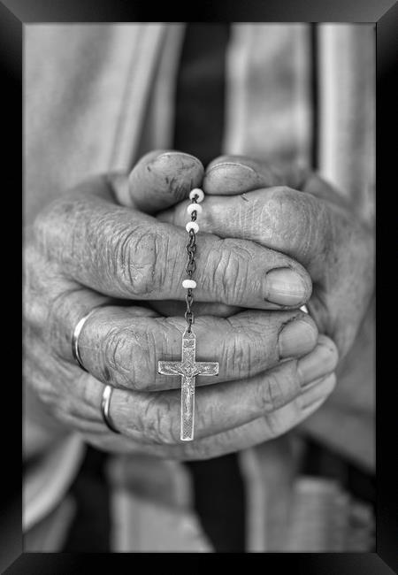 Elderly lady s hands holding a rosary, black and w Framed Print by Arpad Radoczy