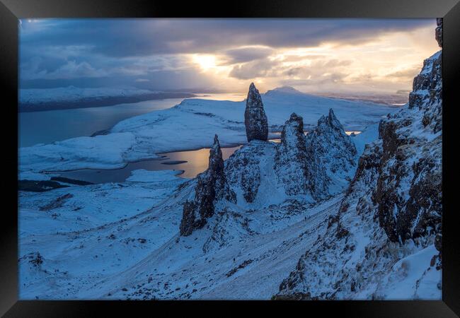 Old man of Storr in winter on the isle of skye, scotland Framed Print by MIKE HUTTON