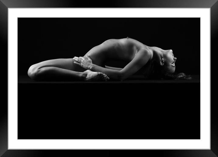 Nude woman fine art naked lying sleeping on black Framed Mounted Print by Alessandro Della Torre