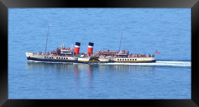 PS Waverley on a Clyde cruise from Largs. Framed Print by Allan Durward Photography