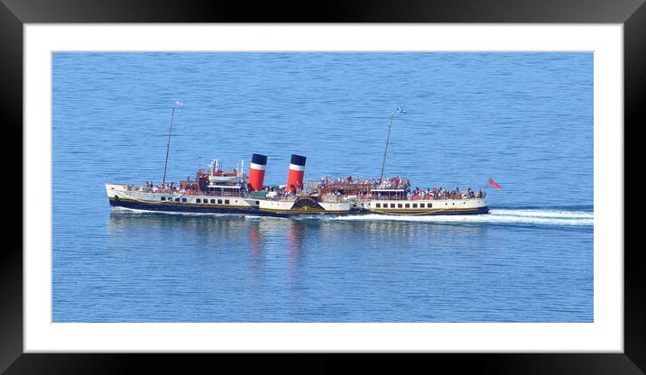 PS Waverley on a Clyde cruise from Largs. Framed Mounted Print by Allan Durward Photography