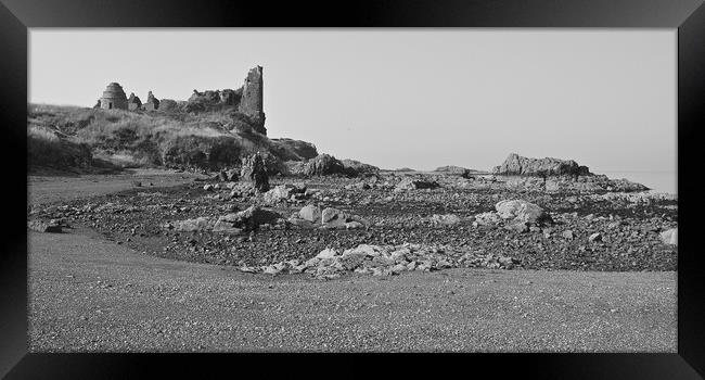 Dunure Castle at low tide Framed Print by Allan Durward Photography