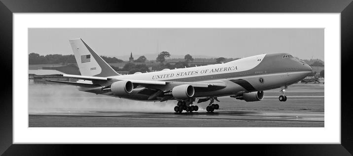 Air Force One getting airborne Framed Mounted Print by Allan Durward Photography
