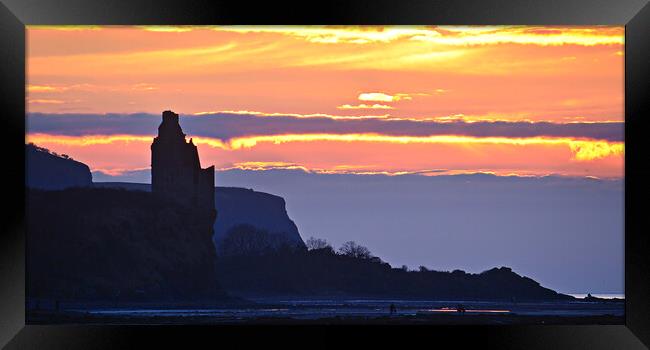 Greenan castle, sunset, colourful sky Framed Print by Allan Durward Photography
