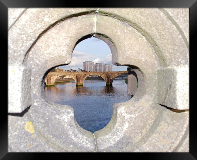 Auld Brig Ayr and River Ayr Framed Print by Allan Durward Photography