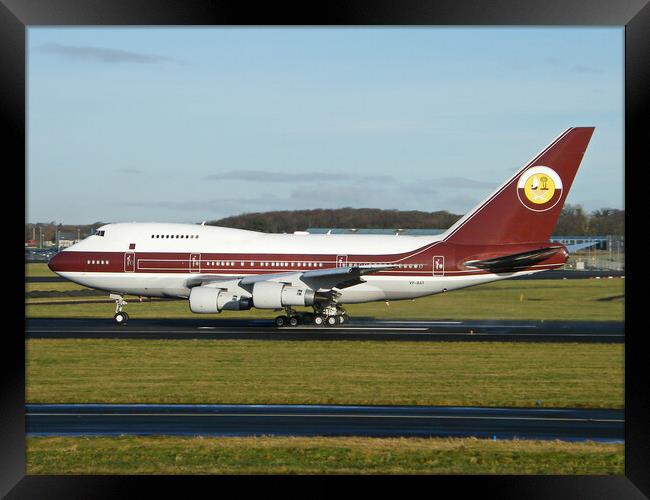 Boeing747-SP VP-BAT Framed Print by Allan Durward Photography