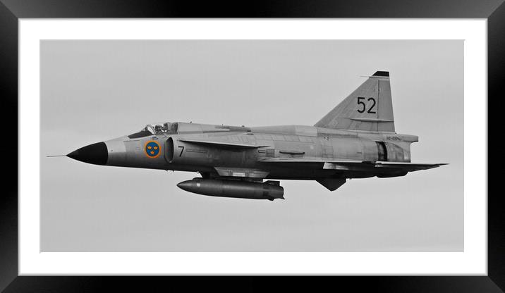 Saab 37 Viggen Framed Mounted Print by Allan Durward Photography