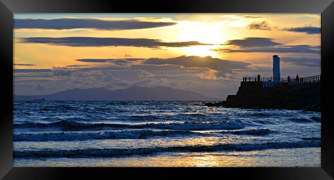 Ayr beach in the evening as sun setting Framed Print by Allan Durward Photography
