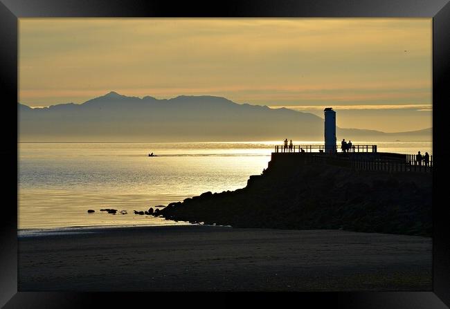 A sunset over the Firth of Clyde Framed Print by Allan Durward Photography