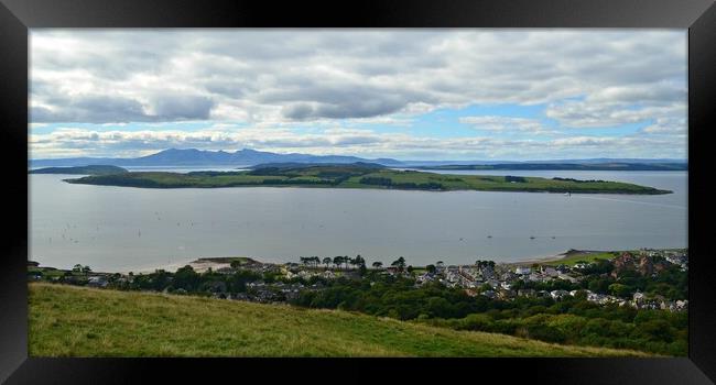 Great Cumbrae and Arran view Framed Print by Allan Durward Photography