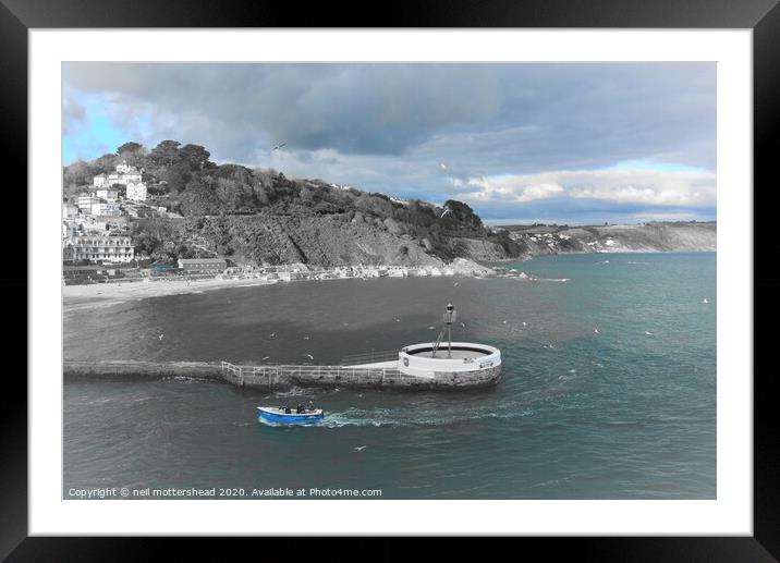 Returning To Looe Harbour. Framed Mounted Print by Neil Mottershead
